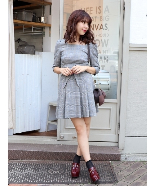 dazzlin（ダズリン）の「ベルト付5分袖チェックワンピース（ワンピース 