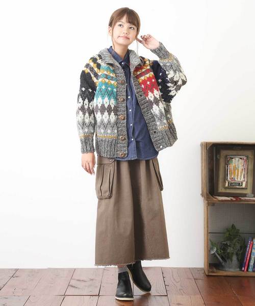 CUBE SUGAR(キューブシュガー)の「手編みカウチン襟付きドルマンカーディガン(カーディガン/ボレロ・レディース・アイボリー/トップグレー/マルチ・M)」の14枚目の写真