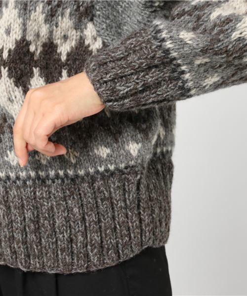 CUBE SUGAR(キューブシュガー)の「手編みカウチン襟付きドルマンカーディガン(カーディガン/ボレロ・レディース・アイボリー/トップグレー/マルチ・M)」の9枚目の写真