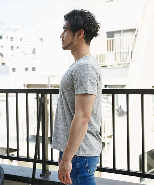 AZUL by moussy(アズールバイマウジー)の「スラブパイルVネック半袖T(Tシャツ/カットソー・メンズ・トップグレー/ホワイト/ネイビー/ブルー系その他・LARGE/MEDIUM/SMALL/X-LARGE/X-SMALL)」の17枚目の写真