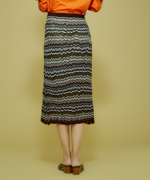 Abahouse Devinette（ドゥヴィネット）の「ジグザグボーダースカート（スカート・レディース・その他1/ブラウン・FREE）」の5枚目の写真