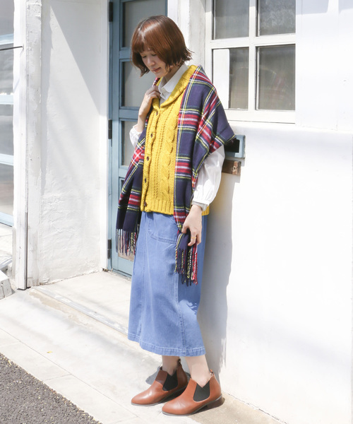 LBC（エルビーシー）の「1.5Gアクリルウールロービングベスト（ベスト・レディース・グレー/イエロー・M/L）」の7枚目の写真