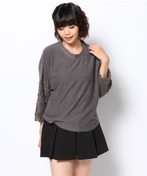 mystic（ミスティック）の「袖モコモコP/O（Tシャツ/カットソー・レディース・チャコールグレー/ブラック/ピンクベージュ/ブルー/オフホワイト/キャメル・ﾌﾘ-）」の12枚目の写真