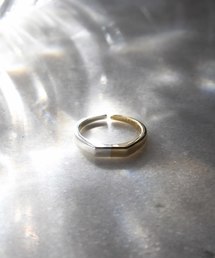 【blatto 925silver】925シルバー　 変形デザイン　リング　フリーサイズ