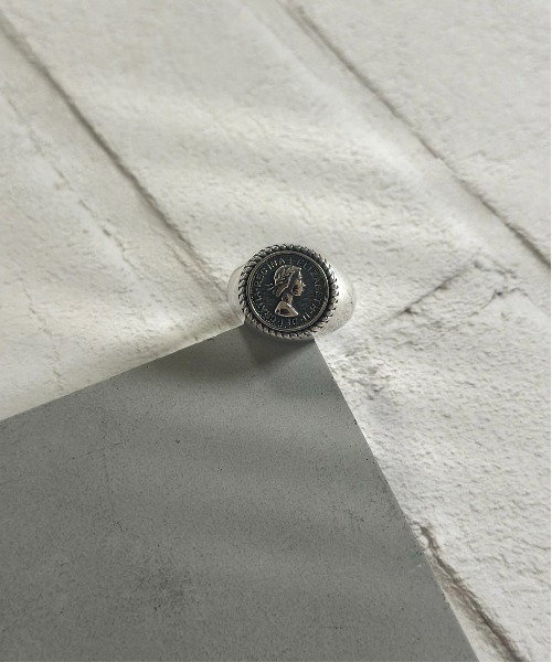 blatto(ブラット)の「【blatto 925silver】925シルバー 変形デザイン リング フリーサイズ(リング・メンズ・A/B/C/D/E/F/G/H/I/J/K/L/M/N/O/P/Q/R/S/T/U/V/W/X/Y/Z/その他1/その他2/その他3/その他4/その他5/その他16/その他17/その他18/その他19/その他20/その他21/その他22/その他23/その他24/その他25/その他26/その他27/その他28/その他29/その他30/その他31/その他32/その他33/シルバー系その他2/シルバー系その他3/シルバー系その他4/シルバー系その他5/シルバー系その他6/シルバー系その他7/シルバー系その他/その他6/その他7/その他8/その他9/その他10/その他11/その他12/その他13/その他14/その他15/その他/グレー系その他/Silver/その他34/その他35/グレー系その他4/グレー系その他3/ホワイト系その他2/グレー系その他5/グリーン系その他3/ブルー系その他3/ブルー系その他4/グリーン系その他2/グレー系その他2/ブルー系その他2/ゴールド系その他2/ゴールド系その他3/ゴールド系その他4/ゴールド系その他/グリーン系その他/ブルー系その他/ホワイト系その他/ブルー系その他5/ピンク/グリーン×ピンク/グリーン系その他4/ブラック×ホワイト/パープル/ブルー系その他6/ホワイト系その他3/ミックスグレー/シルバーグレー/クリア/ライトグレー/レッド系その他/グレー系その他6/グレー系その他7/ゴールド系その他5/ゴールド系その他6/ライトアッシュグレー/LT.GRY/シルバー×ゴールド/ホワイト系その他4/ホワイト系/DK.Gray/杢グレー/チャコールグレー/レッド系その他3/グレー系8/グレー系5/グレー系6/グレー系4/グレー系3/グレー系/グレー系1/グリーン系1/グレー系2/グレー系7/ゴールド系3/ゴールド系/ゴールド系2/ゴールド系4/ゴールド系1/ゴールド系5/シルバー/シルバー系/シルバー系1・FREE)」の21枚目の写真