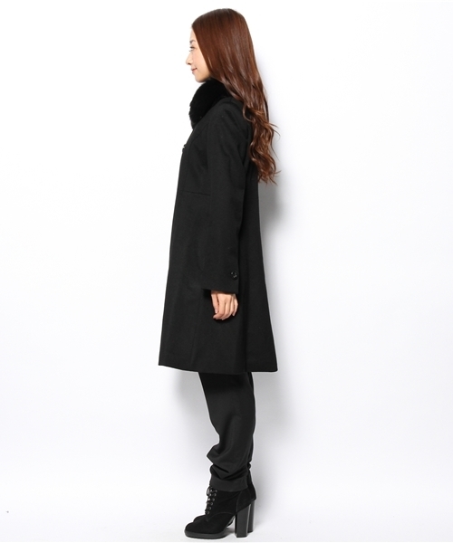 Soareak(ソアリーク)の「FOXファーツキカシミヤコート(その他アウター・レディース・キャメル/ブラック・SMALL/MEDIUM)」の4枚目の写真