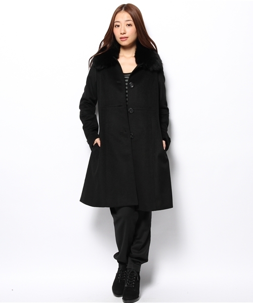 Soareak(ソアリーク)の「FOXファーツキカシミヤコート(その他アウター・レディース・キャメル/ブラック・SMALL/MEDIUM)」の6枚目の写真