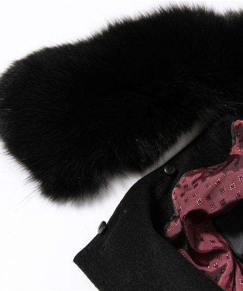 Soareak(ソアリーク)の「FOXファーツキカシミヤコート(その他アウター・レディース・キャメル/ブラック・SMALL/MEDIUM)」の10枚目の写真