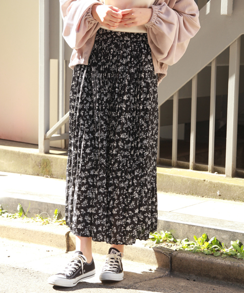 apres jour（アプレジュール）の「アソート消しプリーツスカート【ZOZOTOWN限定アイテム】（スカート・レディース・ブラック/アイボリー/その他/ピンクベージュ/ライトグリーン・フリー）」の5枚目の写真