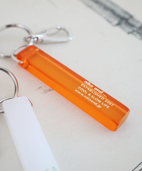 niko and...(ニコアンド)の「オリジナルホテルキーリング(キーホルダー・レディース・ライトブルー/ブラウン/ピンク/セージグリーン/ライトイエロー/ホワイト/オレンジ/イエロー/ブルー・0)」の9枚目の写真