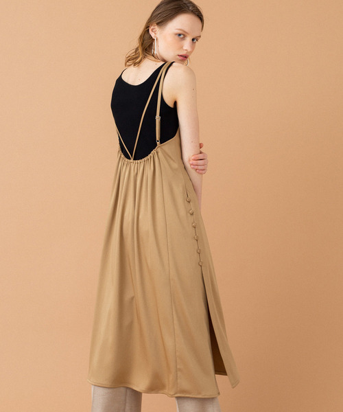 UNITED TOKYO(ユナイテッドトウキョウ)の「サテンスリットキャミワンピース(ワンピース・レディース・ダークブラウン/ブラック/オレンジ・1)」の10枚目の写真