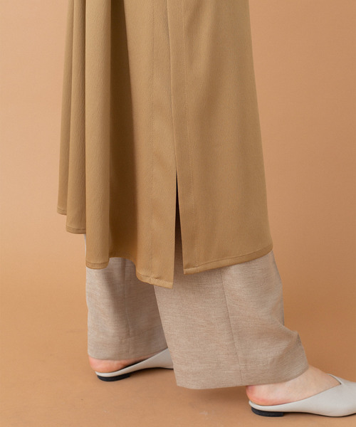 UNITED TOKYO(ユナイテッドトウキョウ)の「サテンスリットキャミワンピース(ワンピース・レディース・ダークブラウン/ブラック/オレンジ・1)」の14枚目の写真