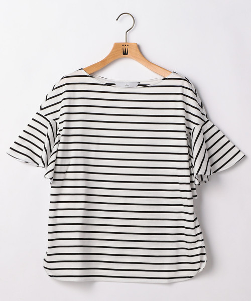 Tiara（ティアラ）の「ボートネックフレアスリーブカットソー（Tシャツ/カットソー・レディース・ブラック/ホワイト×ブラック/レッド/マスタード・FREE）」の2枚目の写真