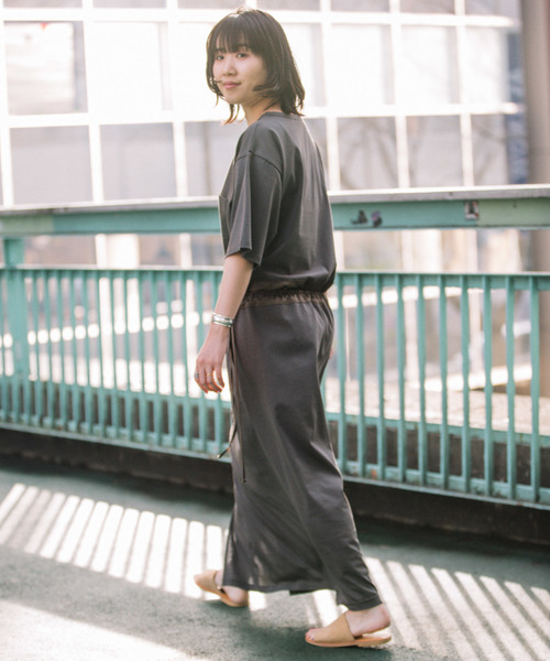 Munich（ミューニック）の「ドライタッチジャージシャーリングＴシャツワンピース（ワンピース・レディース・ホワイト/ブラック/カーキ/テラコッタ・FREE）」の10枚目の写真