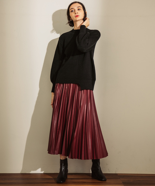 PUBLIC TOKYO(パブリックトウキョウ)の「極 カシミヤ混アシメクルー超撥水ニット(ニット/セーター・レディース・ホワイト/ブラック/ベージュ/オレンジ・FREE)」の6枚目の写真