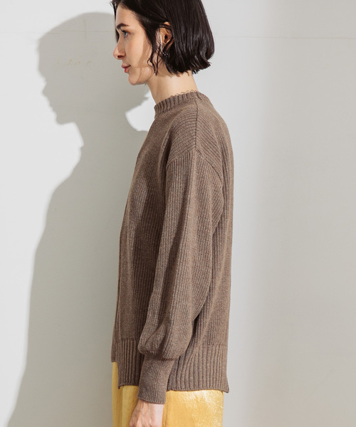 PUBLIC TOKYO(パブリックトウキョウ)の「極 カシミヤ混アシメクルー超撥水ニット(ニット/セーター・レディース・ホワイト/ブラック/ベージュ/オレンジ・FREE)」の10枚目の写真