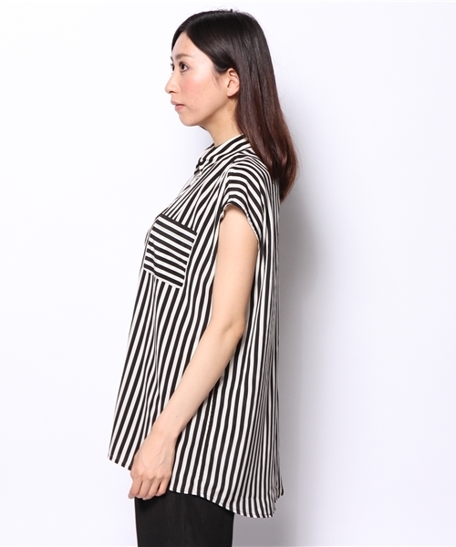 LOUNGEDRESS(ラウンジドレス)の「ストライプシャツブラウス(シャツ/ブラウス・レディース・キャメル/ブラック・フリ-)」の9枚目の写真