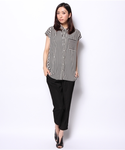 LOUNGEDRESS(ラウンジドレス)の「ストライプシャツブラウス(シャツ/ブラウス・レディース・キャメル/ブラック・フリ-)」の11枚目の写真