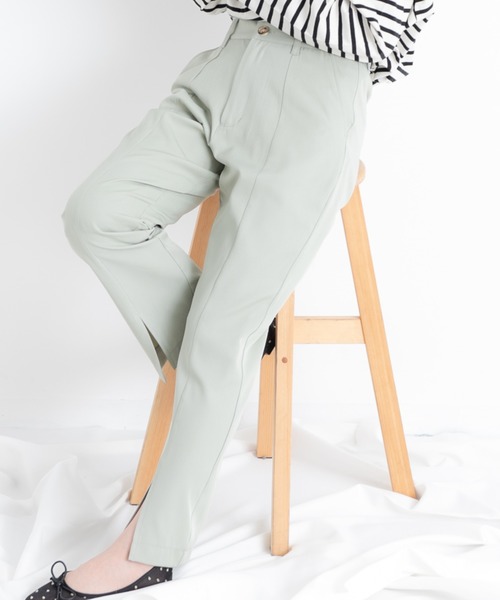 VANNIE U(ヴァニーユー)の「VANNIE U フロントスリットとろみパンツ(その他パンツ・レディース・ライトグリーン/ベージュ/ライトブルー・FREE)」の2枚目の写真