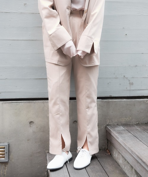 VANNIE U(ヴァニーユー)の「VANNIE U フロントスリットとろみパンツ(その他パンツ・レディース・ライトグリーン/ベージュ/ライトブルー・FREE)」の8枚目の写真