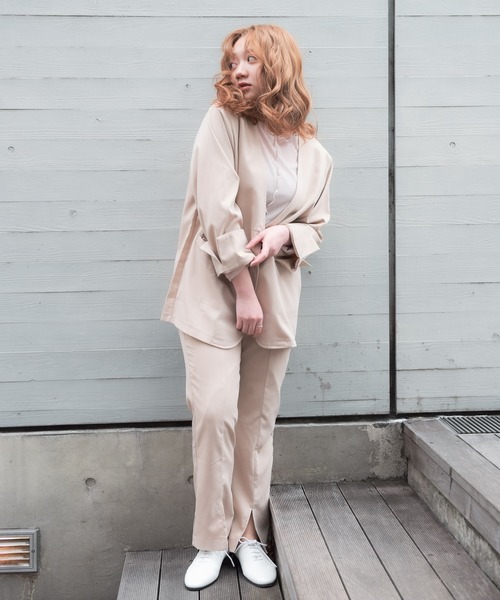 VANNIE U(ヴァニーユー)の「VANNIE U フロントスリットとろみパンツ(その他パンツ・レディース・ライトグリーン/ベージュ/ライトブルー・FREE)」の11枚目の写真