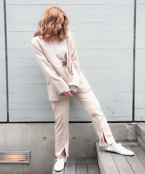 VANNIE U(ヴァニーユー)の「VANNIE U フロントスリットとろみパンツ(その他パンツ・レディース・ライトグリーン/ベージュ/ライトブルー・FREE)」の12枚目の写真