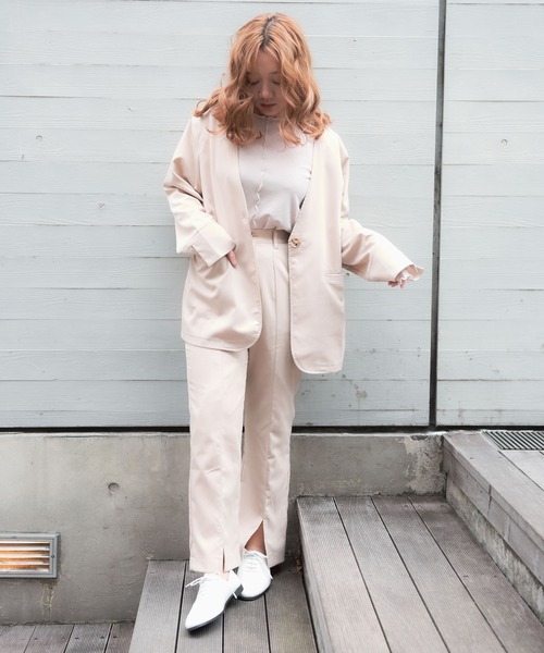 VANNIE U(ヴァニーユー)の「VANNIE U フロントスリットとろみパンツ(その他パンツ・レディース・ライトグリーン/ベージュ/ライトブルー・FREE)」の13枚目の写真