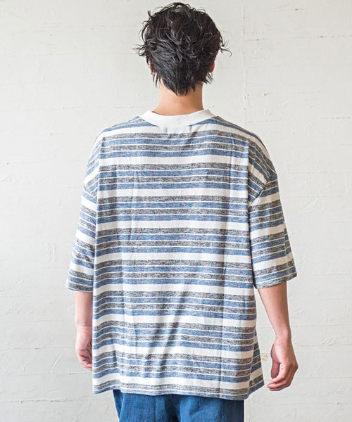 Vicci(ビッチ)の「『vicci/ヴィッチ』ボーダー柄ドロップショルダー5分袖ニットTシャツ(Tシャツ/カットソー・メンズ・ネイビー/グレー・L/M)」の6枚目の写真