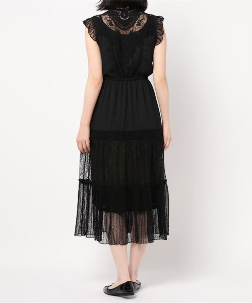 axes femme（アクシーズファム）の「バックレースノースリOP