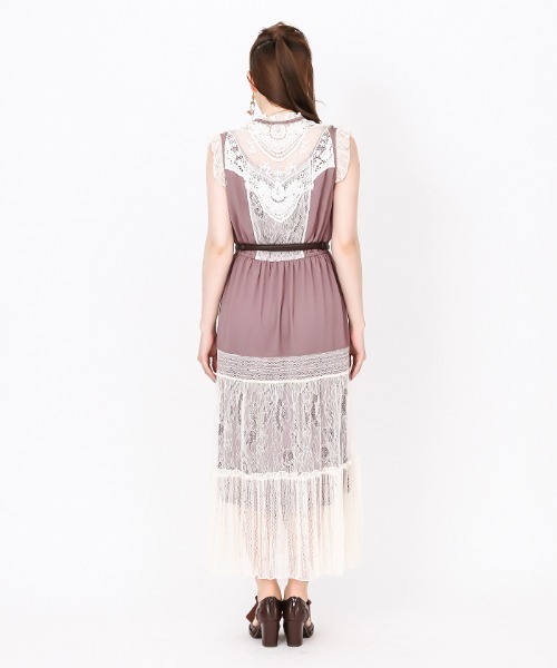 axes femme（アクシーズファム）の「バックレースノースリOP