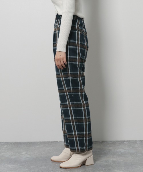 PAGEBOY（ページボーイ）の「モールチェックストレートパンツ（その他パンツ・レディース・グリーン系その他/ブルー系その他・SMALL/MEDIUM）」の7枚目の写真