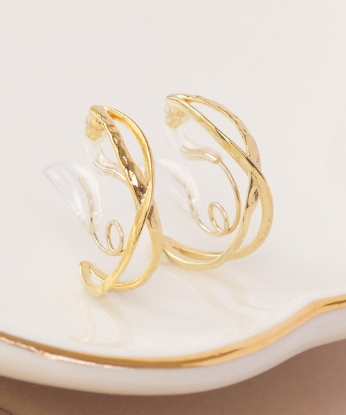 Phoebe（フィービィー）の「【シリーズ累計販売　10,000点突破！】【金属アレルギー対応】【痛くないシリーズ】クロスフープクリスタルループフィットイヤリング（イヤリング・レディース・シルバー/ゴールド/ピンクゴールド・FREE）」の13枚目の写真