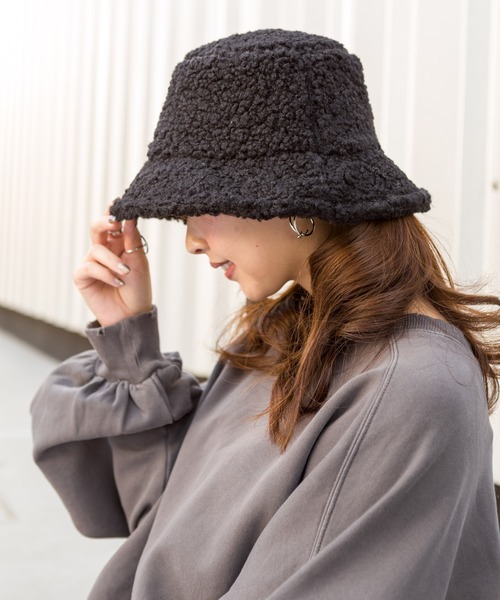 SpRay(スプレイ)の「ボアバケットハット(ハット・レディース・ブラック/アイボリー/グレイッシュベージュ・FREE)」の15枚目の写真