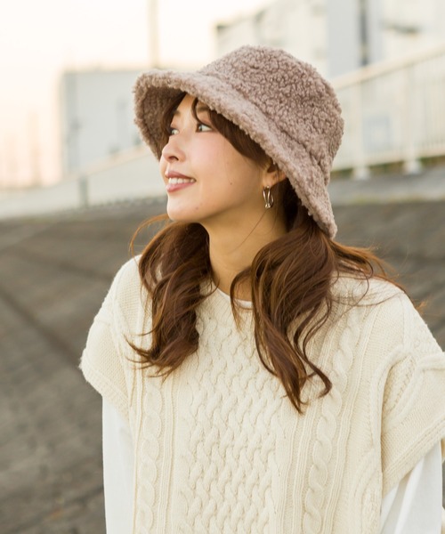 SpRay(スプレイ)の「ボアバケットハット(ハット・レディース・ブラック/アイボリー/グレイッシュベージュ・FREE)」の22枚目の写真