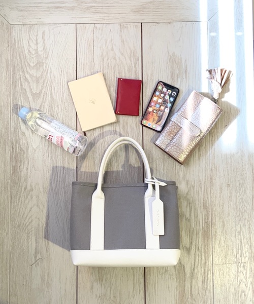 cache cache（カシュ カシュ）の「カシュカシュ cachecache / パーテーションキャンバストートバッグ（トートバッグ・レディース・レンガ/カモフラージュ/グレー系その他/ブルー系その他/ホワイト系その他/グリーン/オレンジ/ブルー/グリーン系その他/ブラック系その他/ブラック系その他2・FREE）」の5枚目の写真