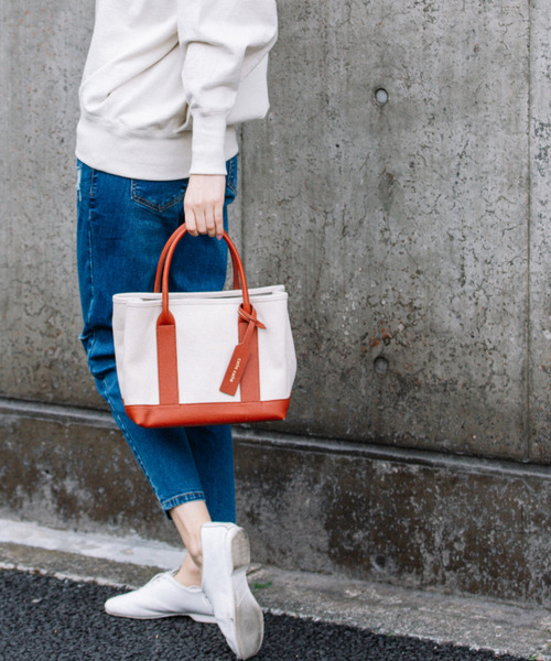 cache cache（カシュ カシュ）の「カシュカシュ cachecache / パーテーションキャンバストートバッグ（トートバッグ・レディース・レンガ/カモフラージュ/グレー系その他/ブルー系その他/ホワイト系その他/グリーン/オレンジ/ブルー/グリーン系その他/ブラック系その他/ブラック系その他2・FREE）」の9枚目の写真