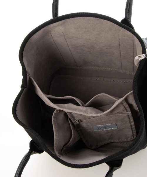 cache cache（カシュ カシュ）の「カシュカシュ cachecache / パーテーションキャンバストートバッグ（トートバッグ・レディース・レンガ/カモフラージュ/グレー系その他/ブルー系その他/ホワイト系その他/グリーン/オレンジ/ブルー/グリーン系その他/ブラック系その他/ブラック系その他2・FREE）」の15枚目の写真