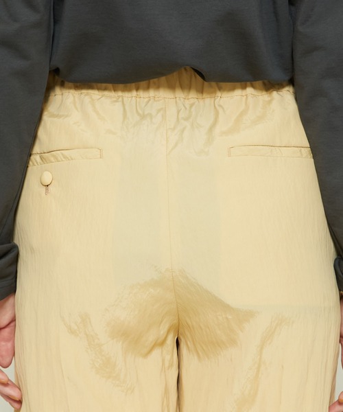 08sircus（ゼロエイトサーカス）の「【08sircus(ゼロハチサーカス）】ヴィスコースワッシャースリットイージーパンツ /S21SL-PT03（その他パンツ・レディース・ネイビー/イエロー・1/0）」の22枚目の写真