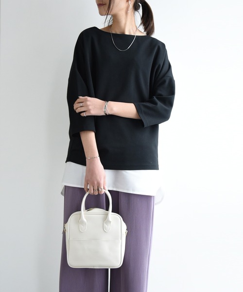 and it_(アンドイット)の「ボートネックコクーンプルオーバー(Tシャツ/カットソー・レディース・ベージュ/チャコールグレー/ライトブラウン/ブラック/オフホワイト/カーキ/ホワイト系1/ホワイト系2/ブラック系1/ブラック系2・M-L)」の22枚目の写真