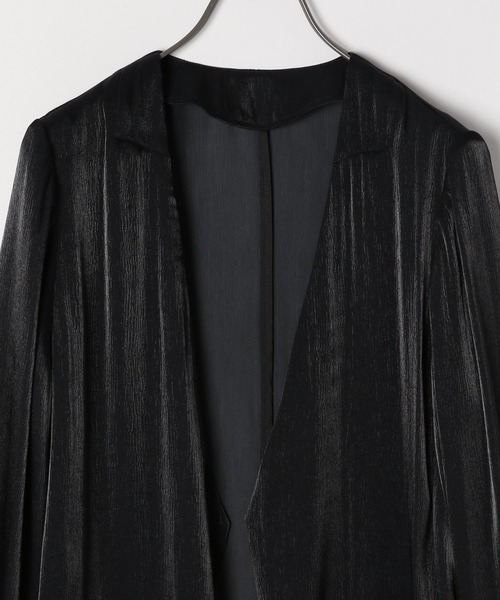 PAGEBOY（ページボーイ）の「【CORE】グロスシャンブレージャケット（ノーカラージャケット・レディース・ブラック/グレイッシュベージュ・FREE）」の5枚目の写真