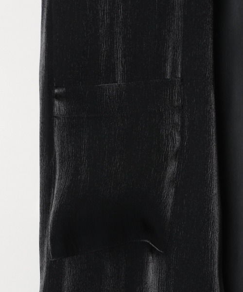 PAGEBOY（ページボーイ）の「【CORE】グロスシャンブレージャケット（ノーカラージャケット・レディース・ブラック/グレイッシュベージュ・FREE）」の11枚目の写真