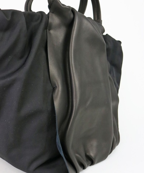 atneK(アトネック)の「【atneK】ナイロンギャザートート(トートバッグ・レディース・ブラック・FREE)」の5枚目の写真