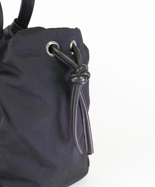 atneK(アトネック)の「【atneK】ナイロンギャザートート(トートバッグ・レディース・ブラック・FREE)」の3枚目の写真