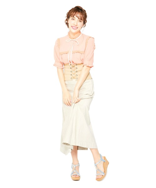 Realta(レアルタ)の「Realta(レアルタ) 履き心地を追求したビジュー付きウェッジ サンダル(サンダル・レディース・ブラック/ホワイト/ブルー・L/LL/S/M)」の17枚目の写真