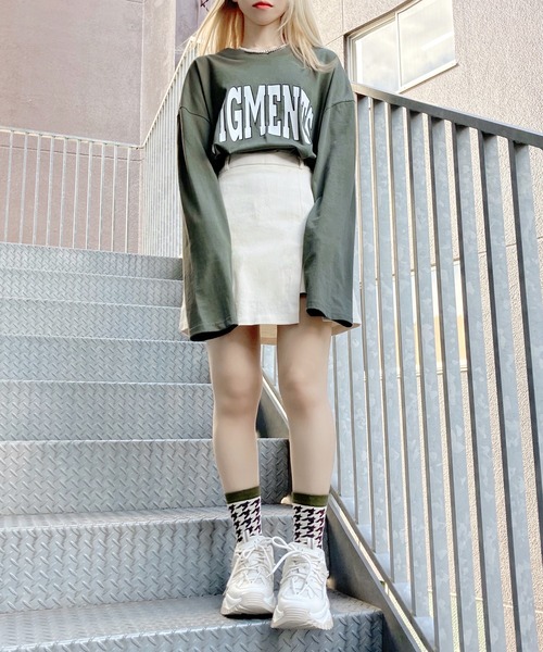 Figments(フィグメンツ)の「カレッジロゴロンT(Tシャツ/カットソー・レディース・サックスブルー/カーキ/スミクロ/ダークグリーン/ブラック/ブルー系その他・FREE)」の21枚目の写真