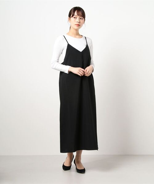 Te chichi TERRASSE（テチチテラス）の「麻調キャミワンピース（ワンピース・レディース・ブラック/オフホワイト/グレー・ﾌﾘ-）」の6枚目の写真