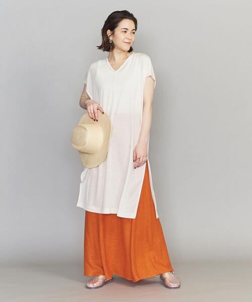 BEAUTY&YOUTH UNITED ARROWS（ビューティーアンドユースユナイテッドアローズ）の「BY スリットVネックチュニックワンピース（ワンピース・レディース・ブラウン/オフホワイト/ブラック・FREE）」の4枚目の写真
