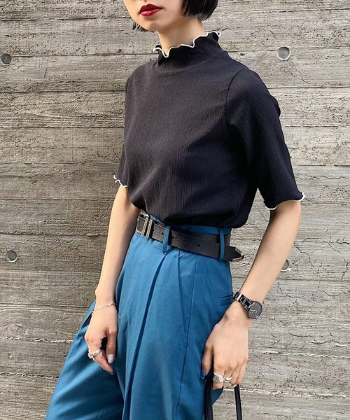 PAGEBOY(ページボーイ)の「ヨウリュウメローハイネックプルオーバー(Tシャツ/カットソー・レディース・オフホワイト/ブラック/グレイッシュベージュ・FREE)」の3枚目の写真