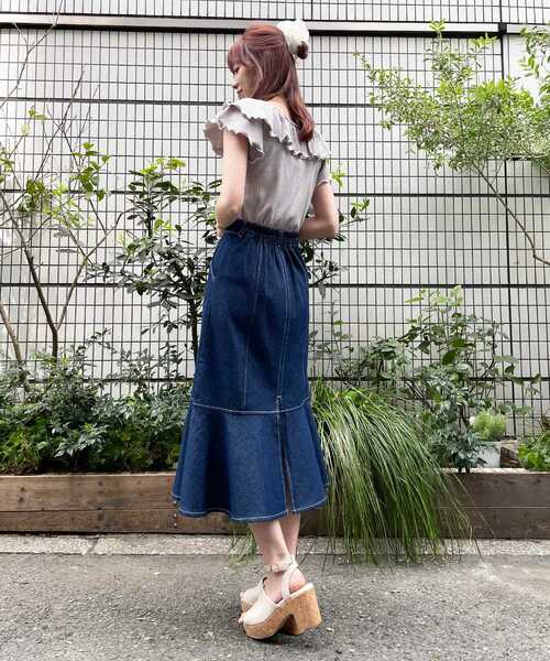 MAJESTIC LEGON（マジェスティックレゴン）の「パイピングレディトップス（Tシャツ/カットソー・レディース・ライトグレー/ブラック/アイボリー・SMALL/MEDIUM）」の5枚目の写真