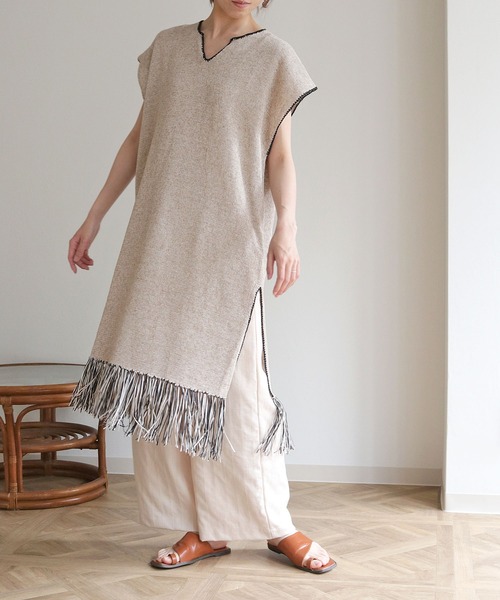 vingtrois（バントロア）の「【Vingtrois】リネンブレンドテープヤーン配色フリンジチュニックカフタンワンピース（ワンピース・レディース・ライトグレー/ベージュ・M）」の12枚目の写真